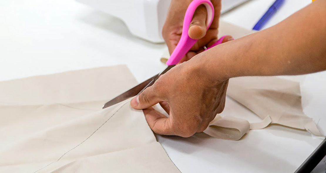PROGRAMA GRATUITO DE COSTURA TRANSFORMA APRENDIZADO EM RENDA E AUTONOMIA PARA MULHERES