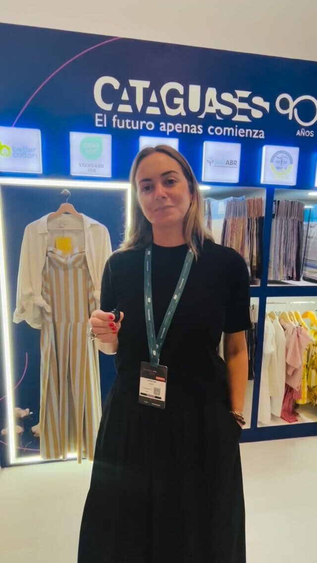 Instagram post from costuraperfeitarevista. This post is in position 10.